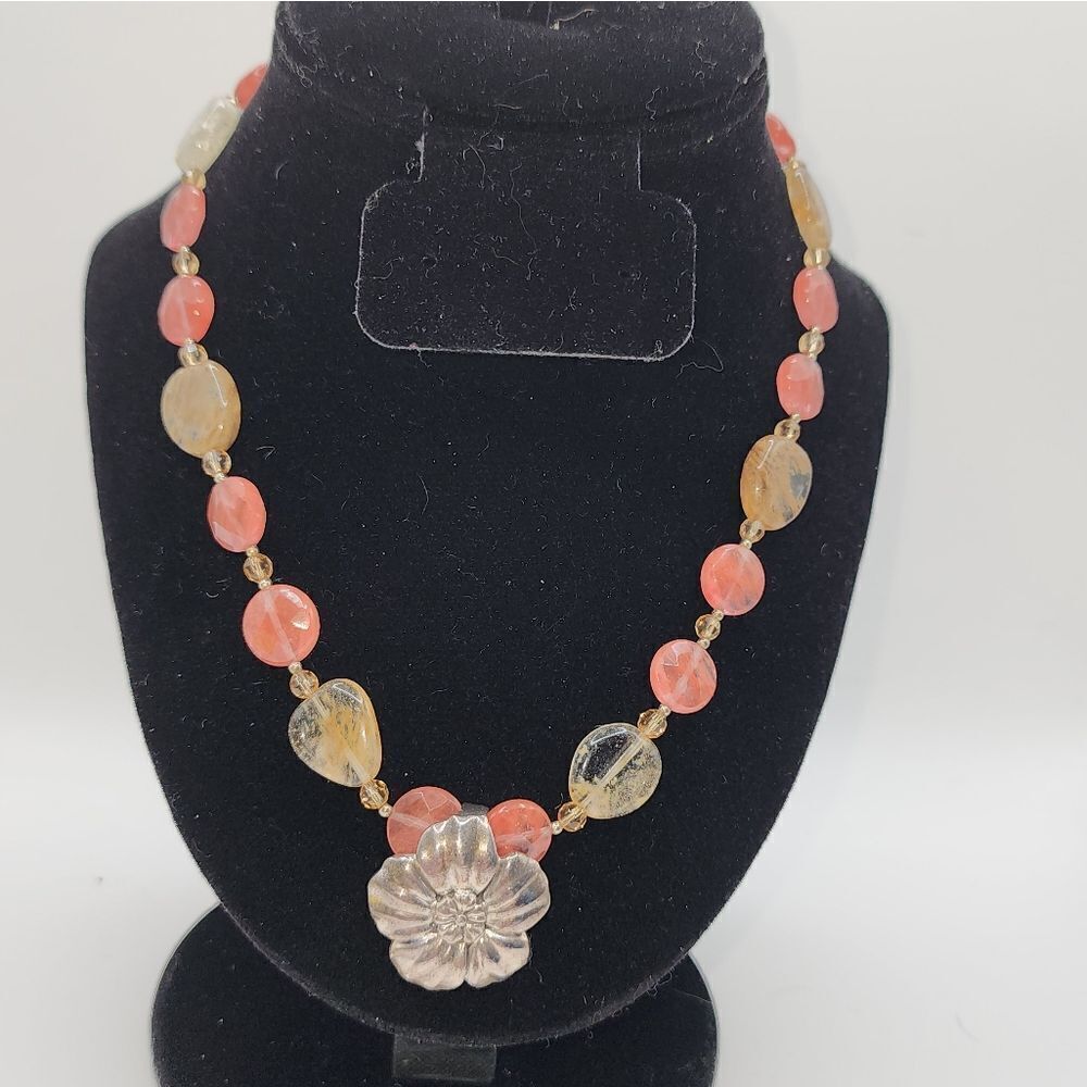 Sterling Silver 925 Vintage Lucite Necklace with .925 Earrings.
